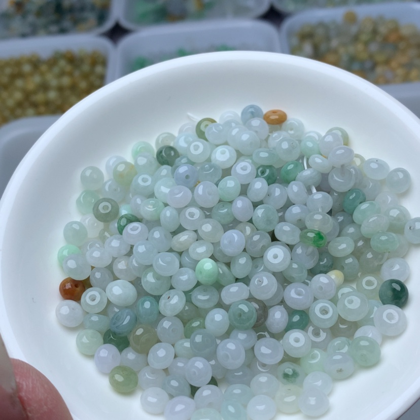 【闪购商品】翡翠手链未镶嵌卡3.5*6鼓珠50个