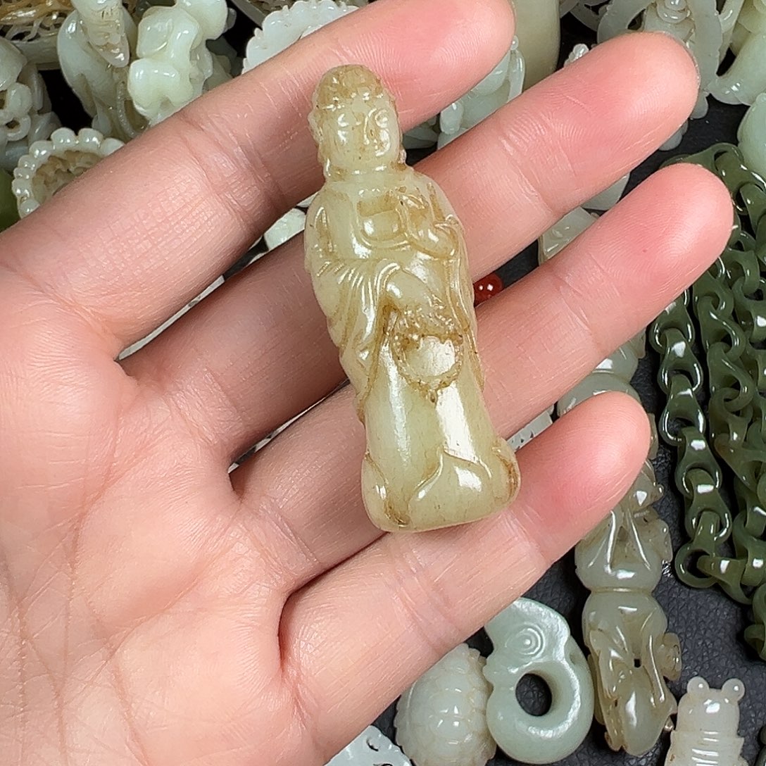 和田玉未镶嵌吊坠(不含链)