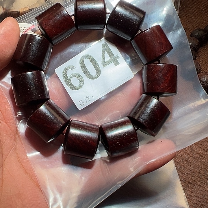 檀香紫檀（小叶紫檀）好的