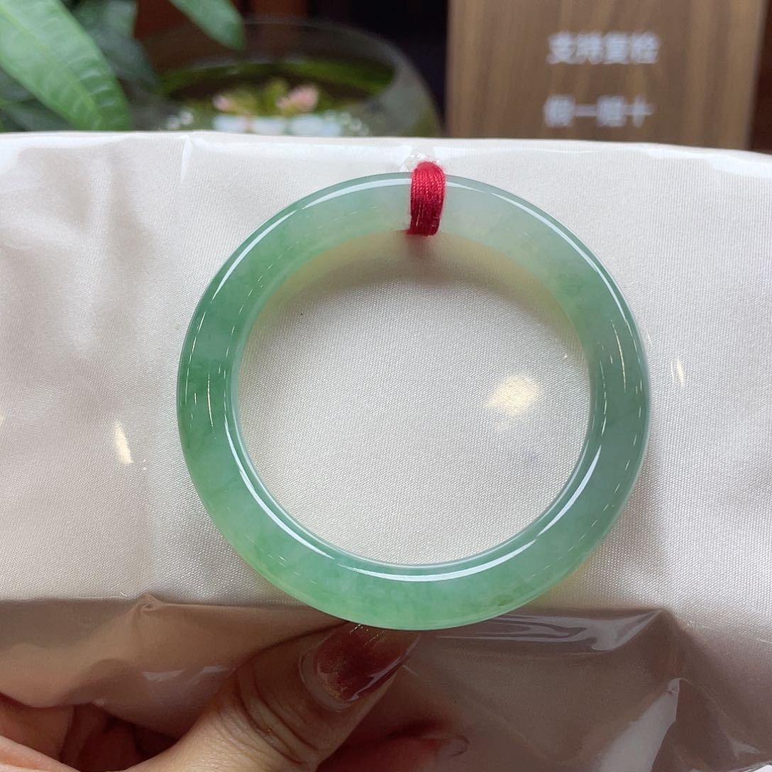 翡翠手镯未镶嵌116 号链接