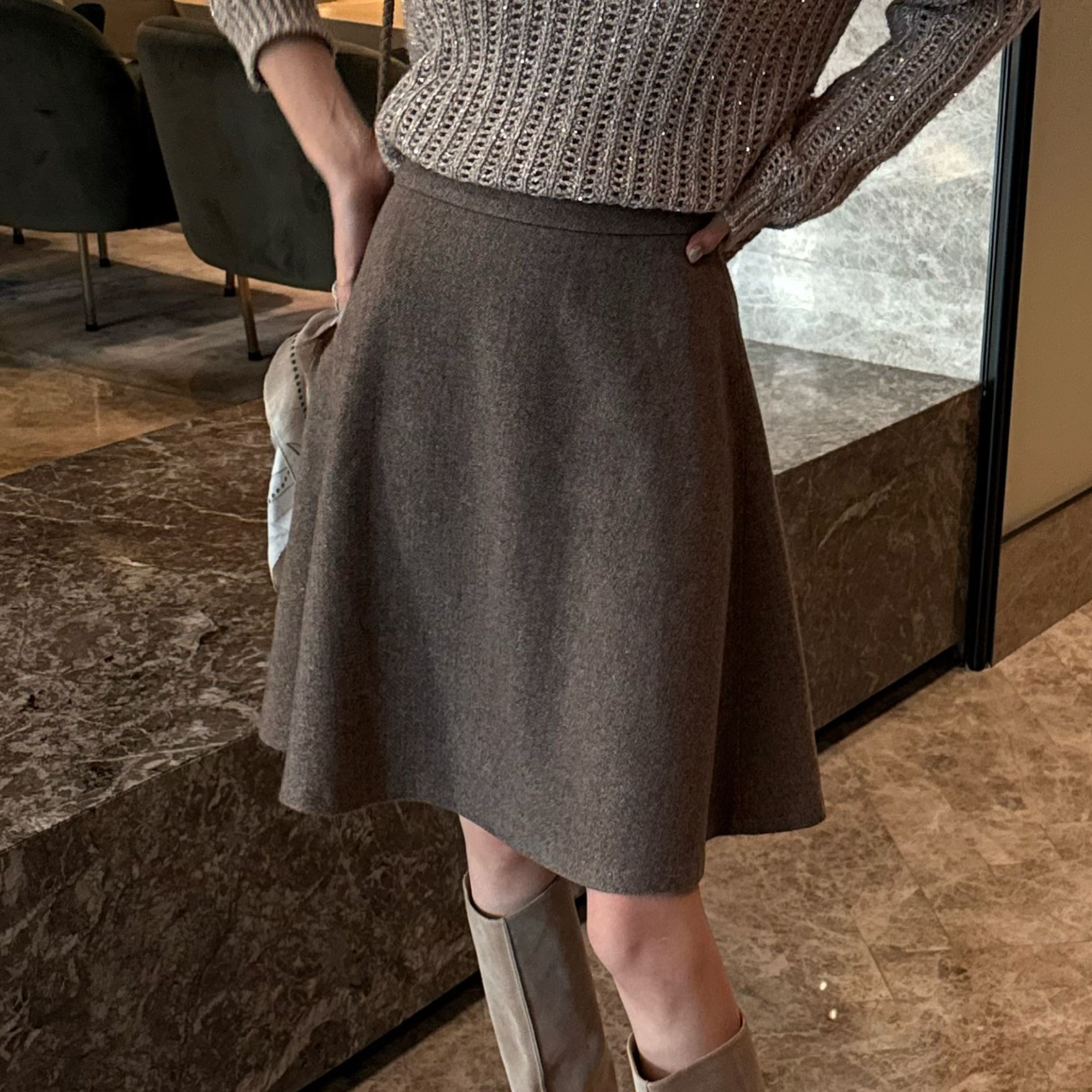 Nancy Lara 精致毛呢巴恩风羊毛半身裙 NL248X1112