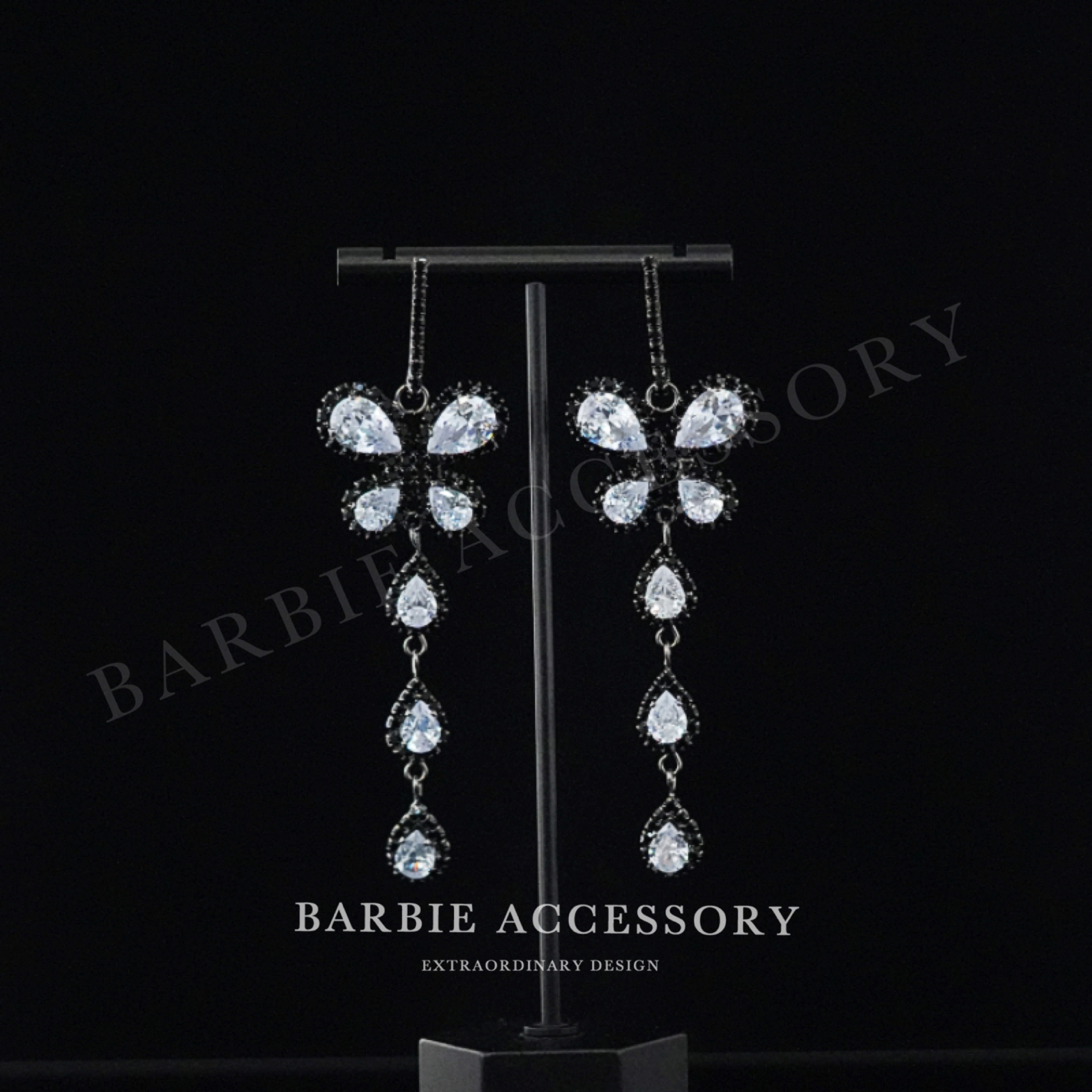 铜合金合成锆石耳饰 【暗蓝蝶礼】时尚轻奢设计款高级绝美百搭耳环