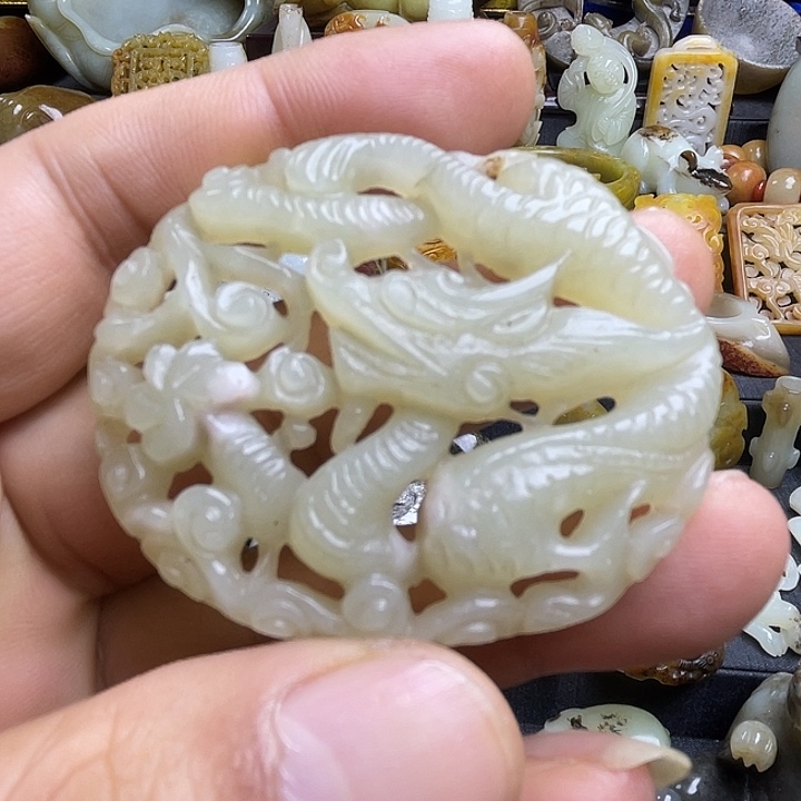 颈饰未镶嵌和田玉