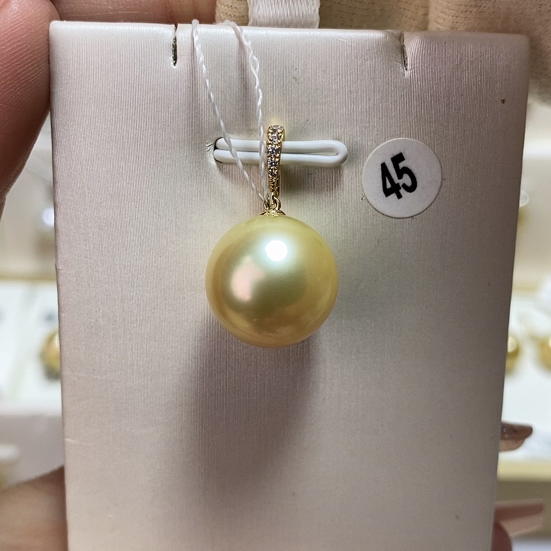海水珍珠吊坠(不含链)18K金镶嵌
