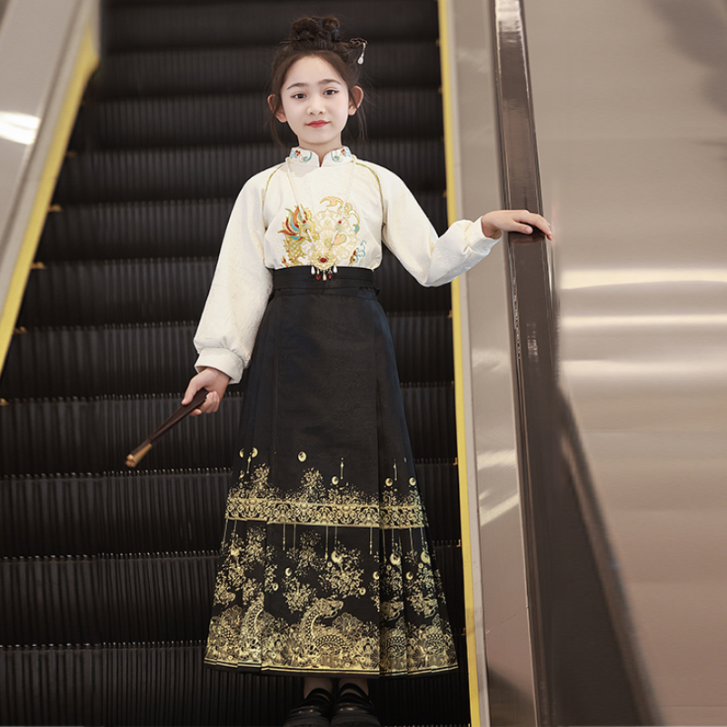 儿童马面裙女童拜年服套装冬款2025新款新中式冬装中国风冬季