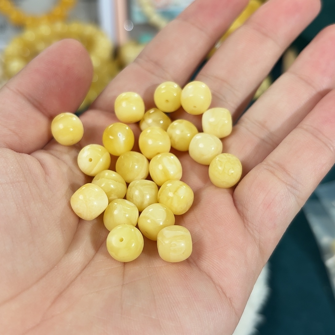 琥珀未镶嵌裸石D131多样性发其一