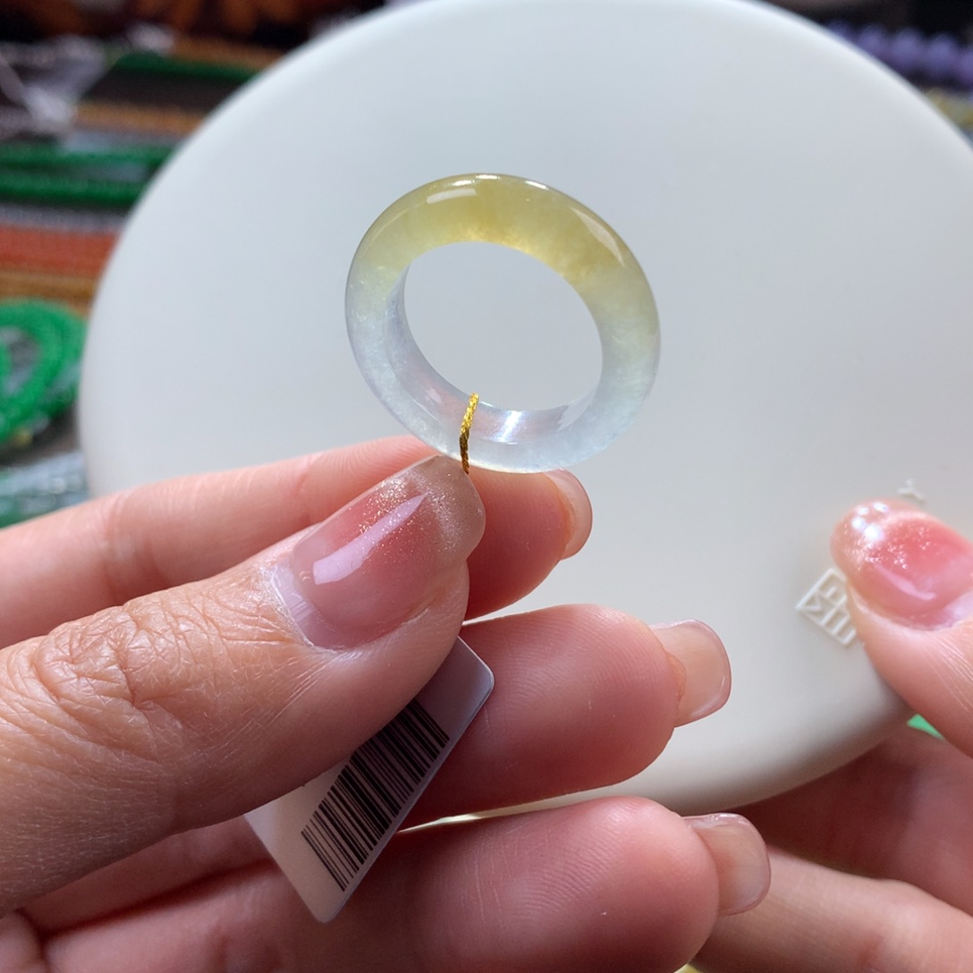 翡翠手链未镶嵌高冰飘黄翡戒圈14号圈