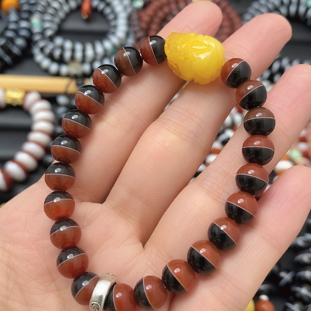 玛瑙/玉髓玛瑙手串未镶嵌