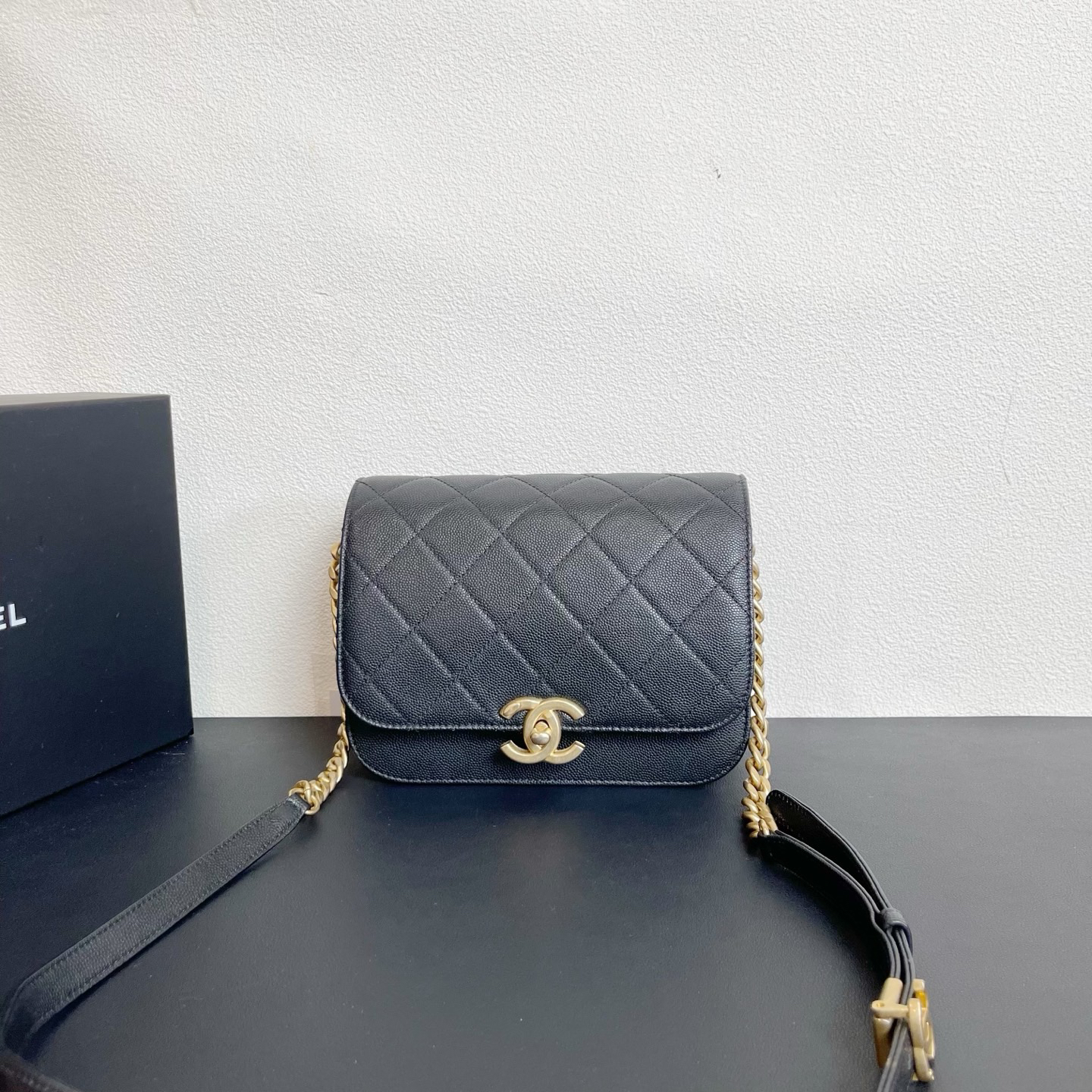 95新 Chanel/香奈儿 98新 奢总管/邮差包/芯片