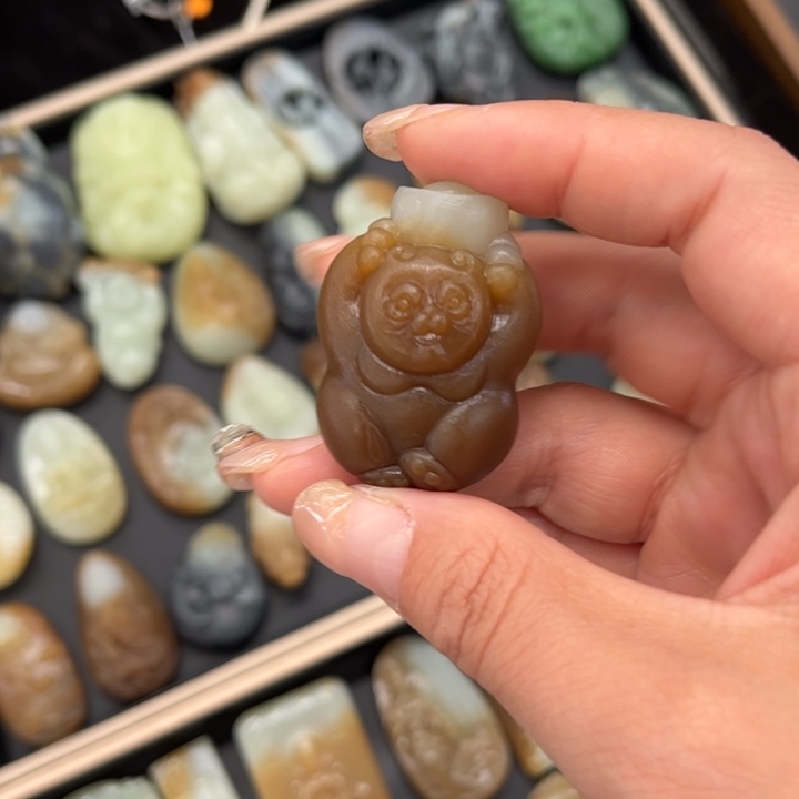 和田玉未镶嵌吊坠(不含链)