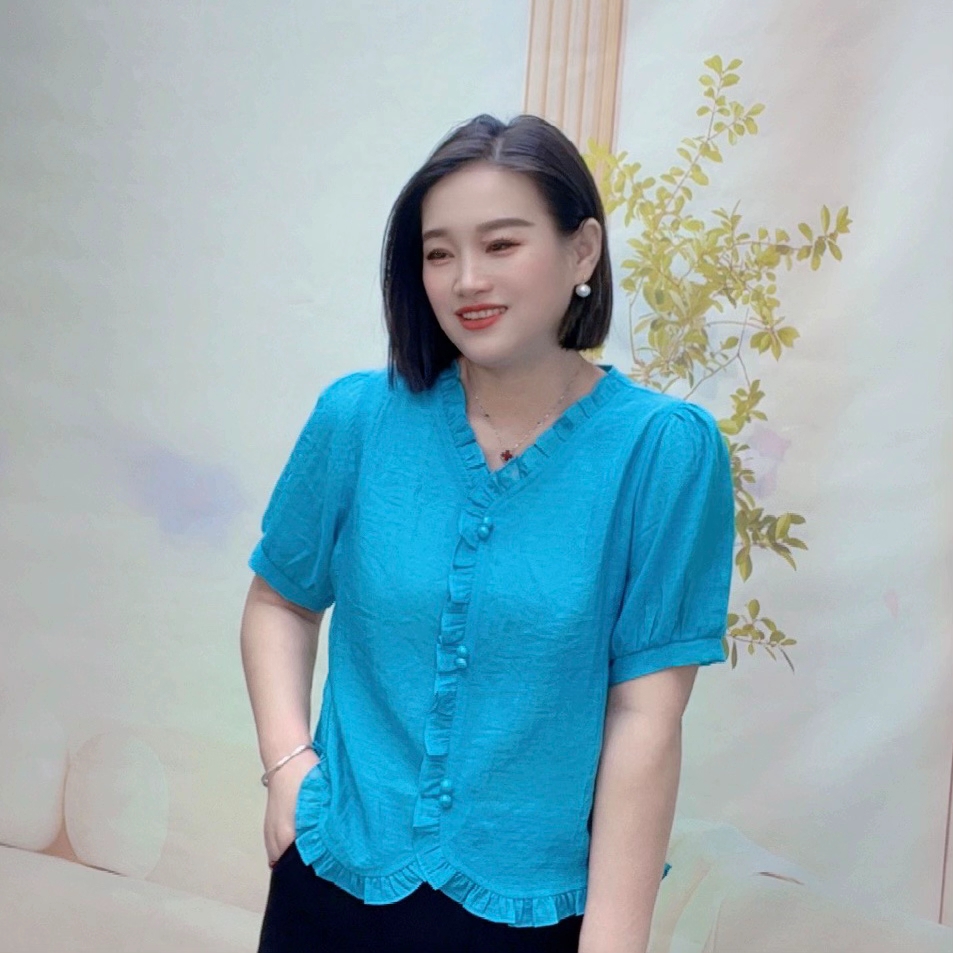 《清货》夏季时尚简约冰爽棉感设计 减龄款百搭上衣