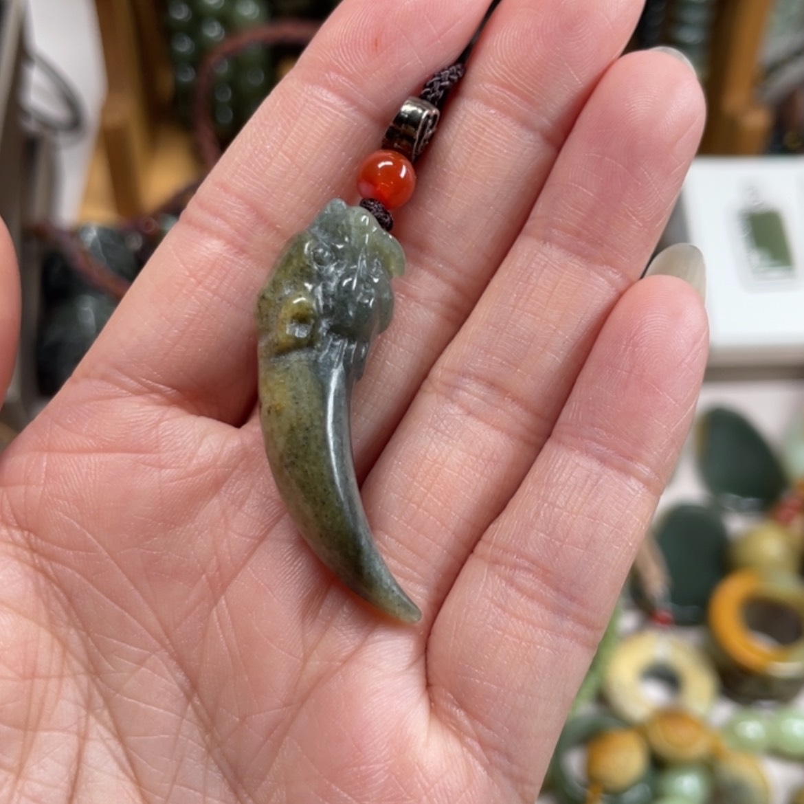 【闪购商品】岫岩河磨玉（透闪石质玉）挂件未镶嵌