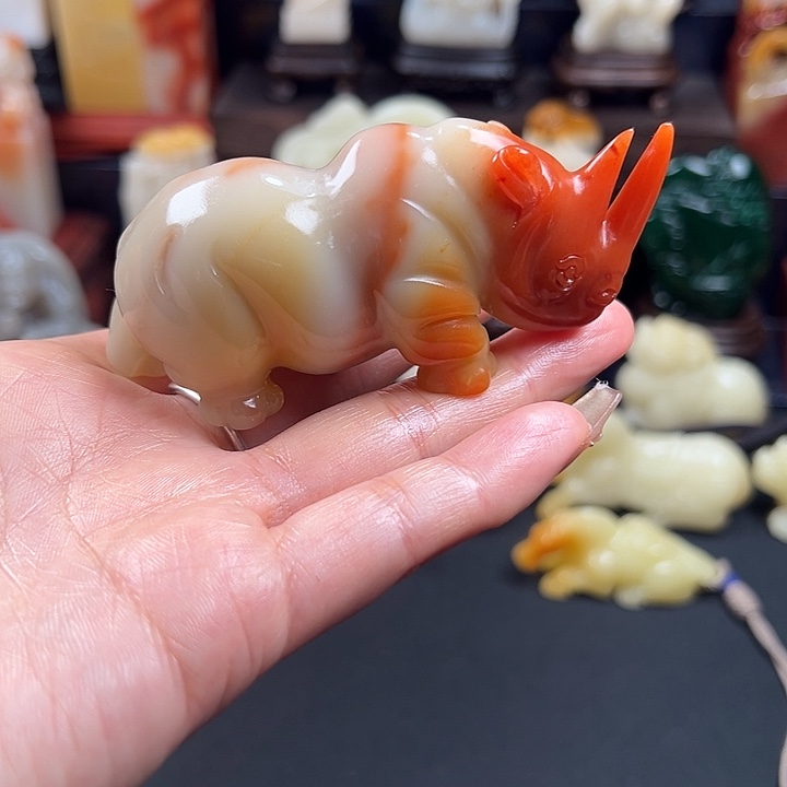 寿山石结晶芙蓉石