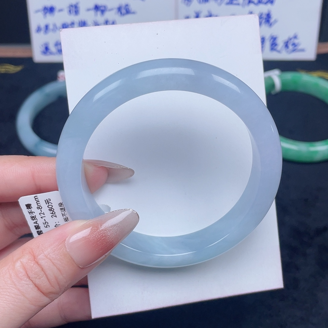 翡翠未镶嵌手镯085