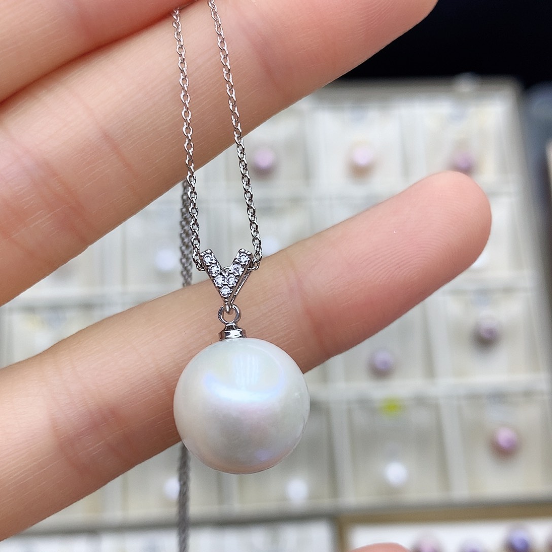 淡水珍珠颈饰合金