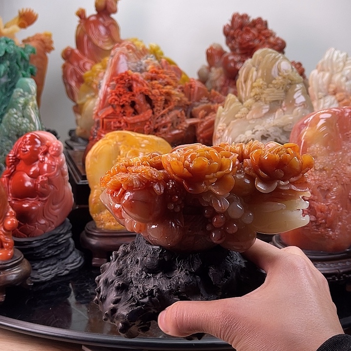 寿山石一览富贵摆件