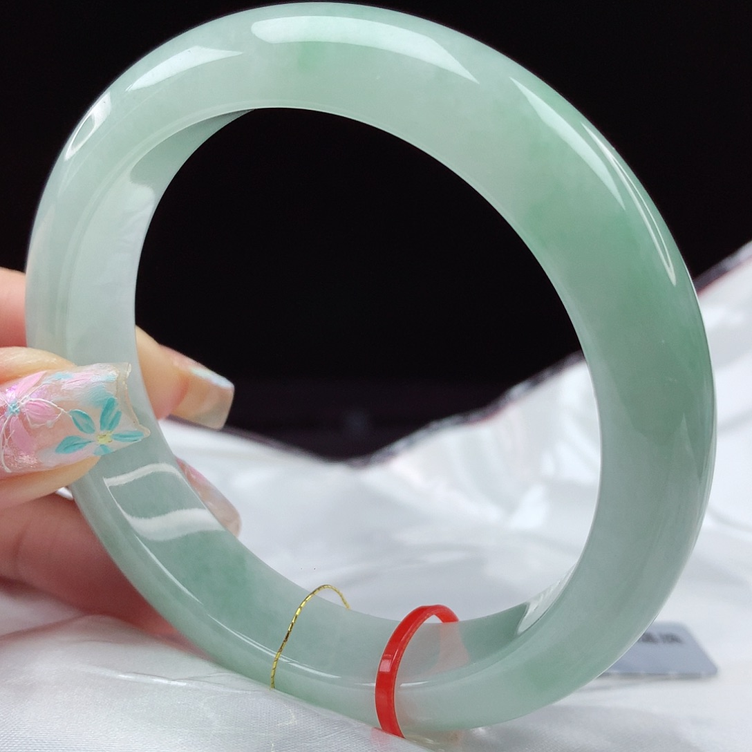 翡翠手镯未镶嵌57圈4534