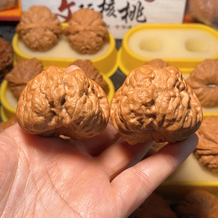 文玩核桃把件蛤蟆头。45