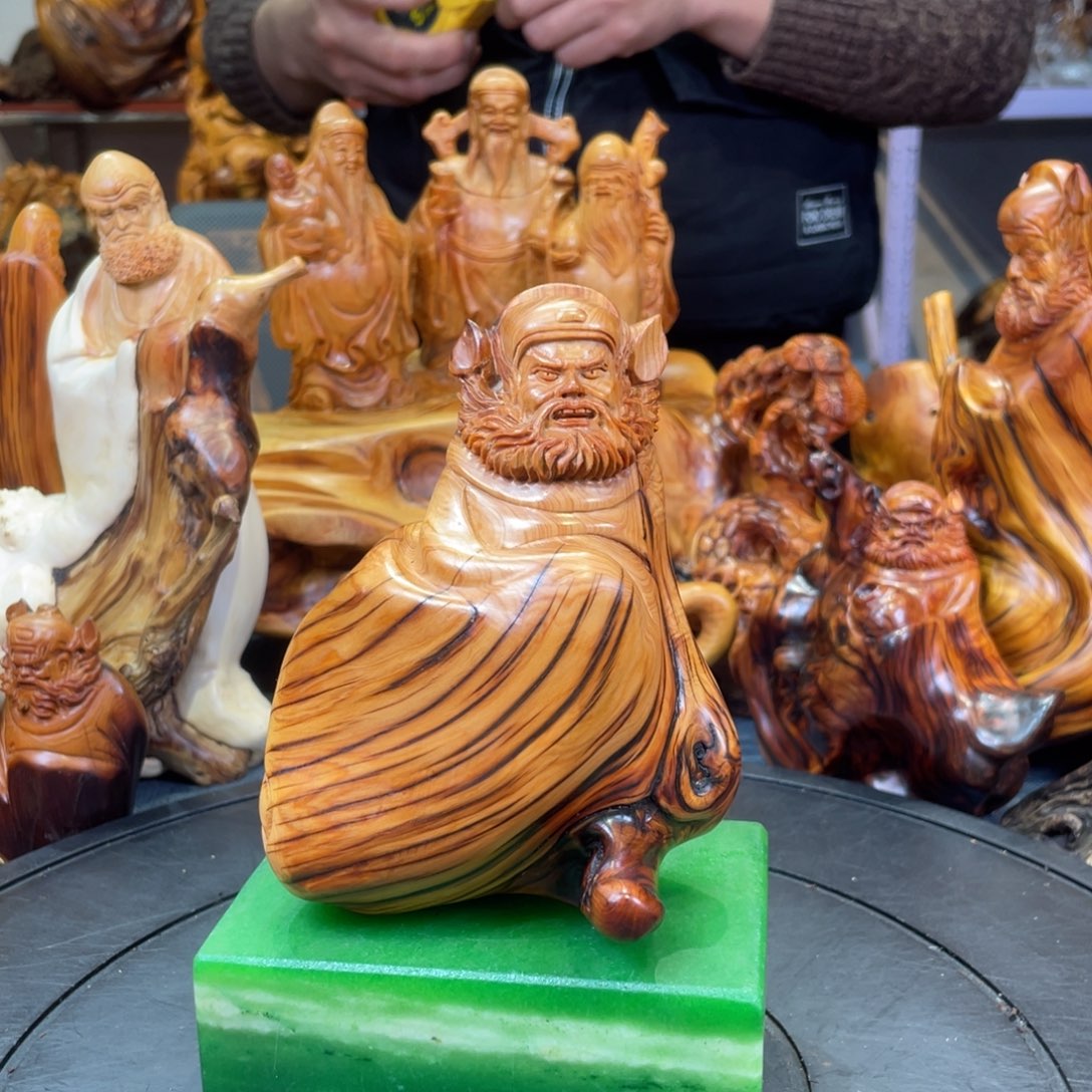 柏木（崖柏）。。。。。。。