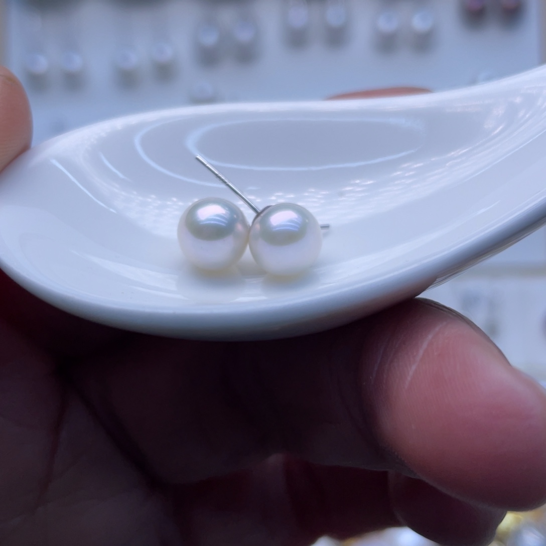 淡水珍珠银S925镶嵌耳饰