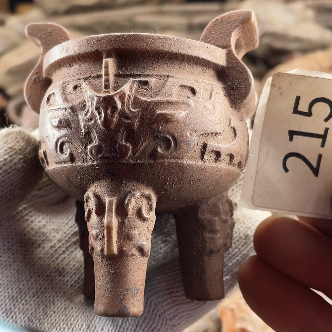 和田玉（糖玉）未镶嵌挂件