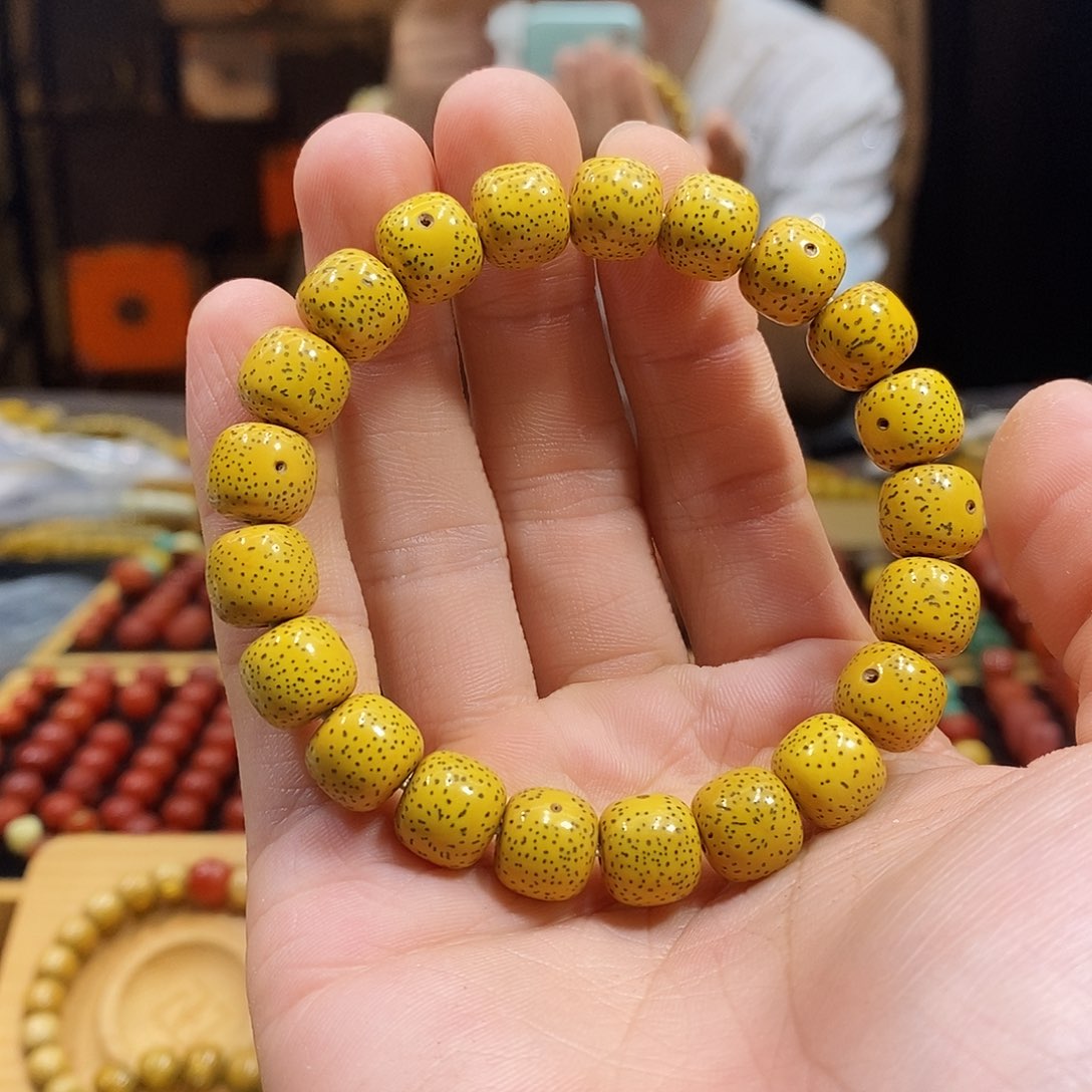 热***哥吊坠星月菩提福利