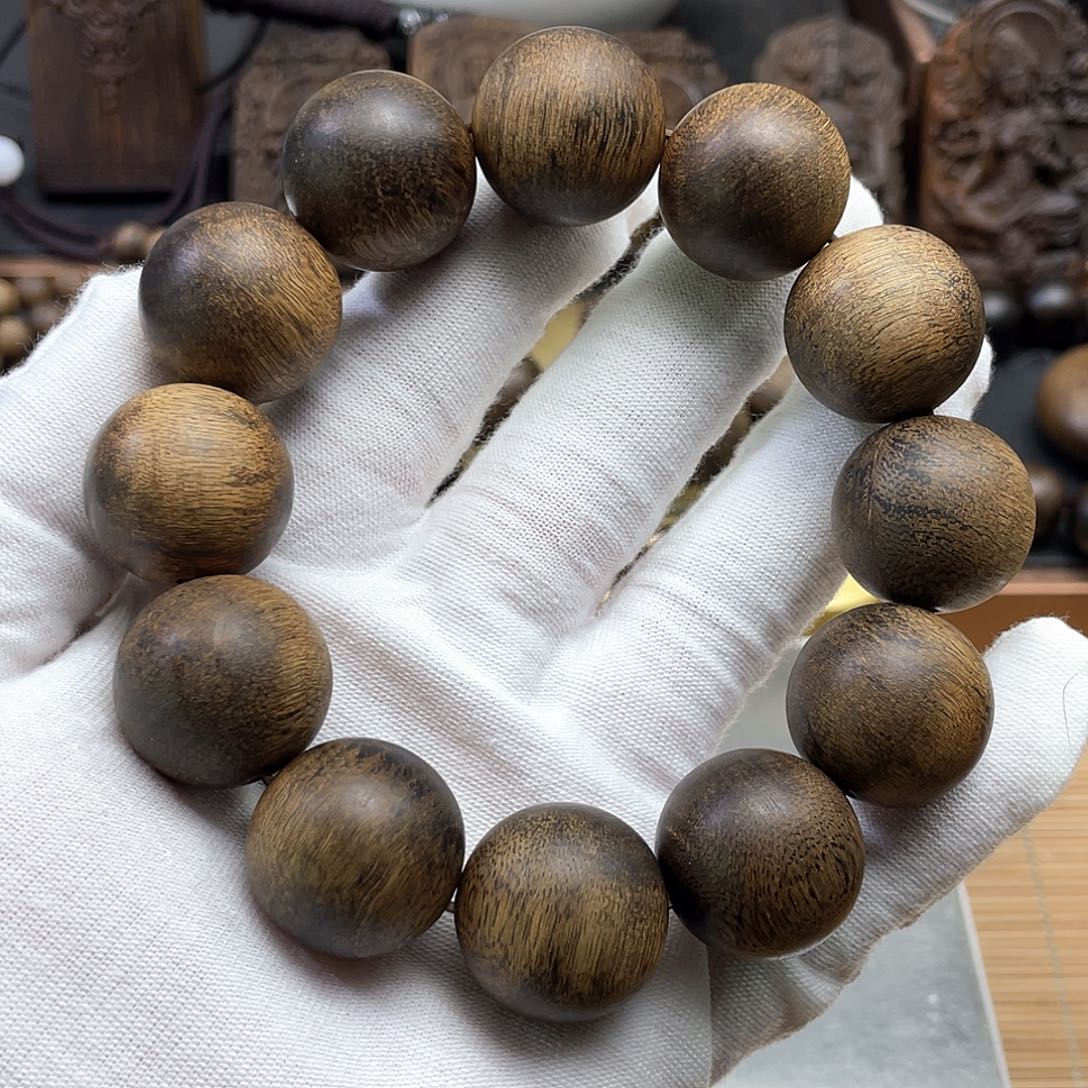 沉香手串北****）文莱沉香