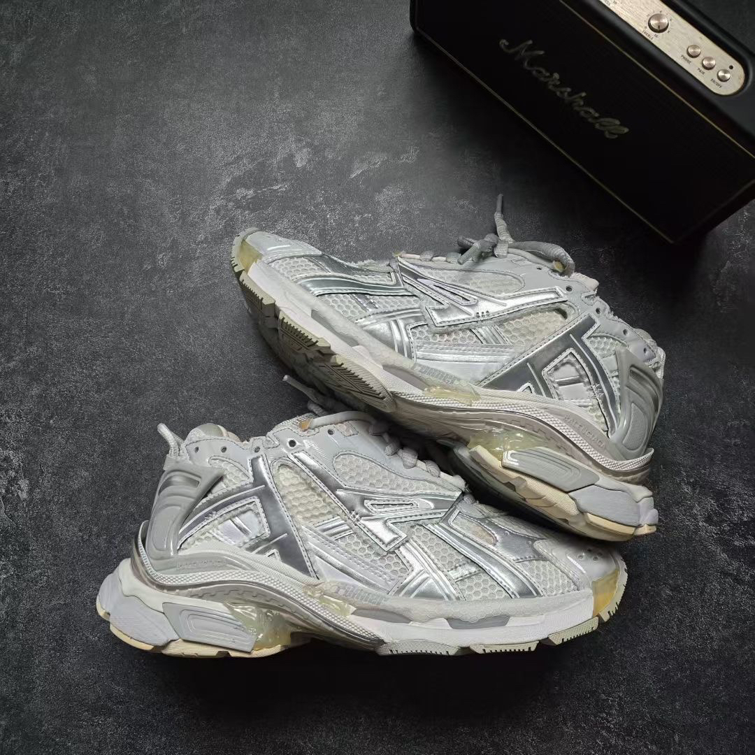 99新 Balenciaga/巴黎世家 40码 RUNNER 白银 鞋