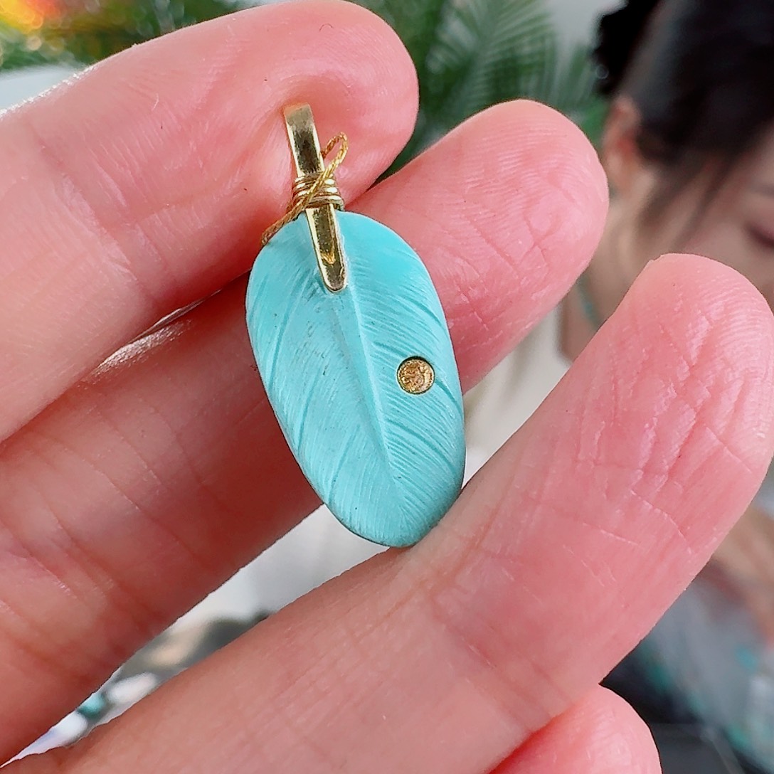 绿松石珠宝奇石18K金镶嵌