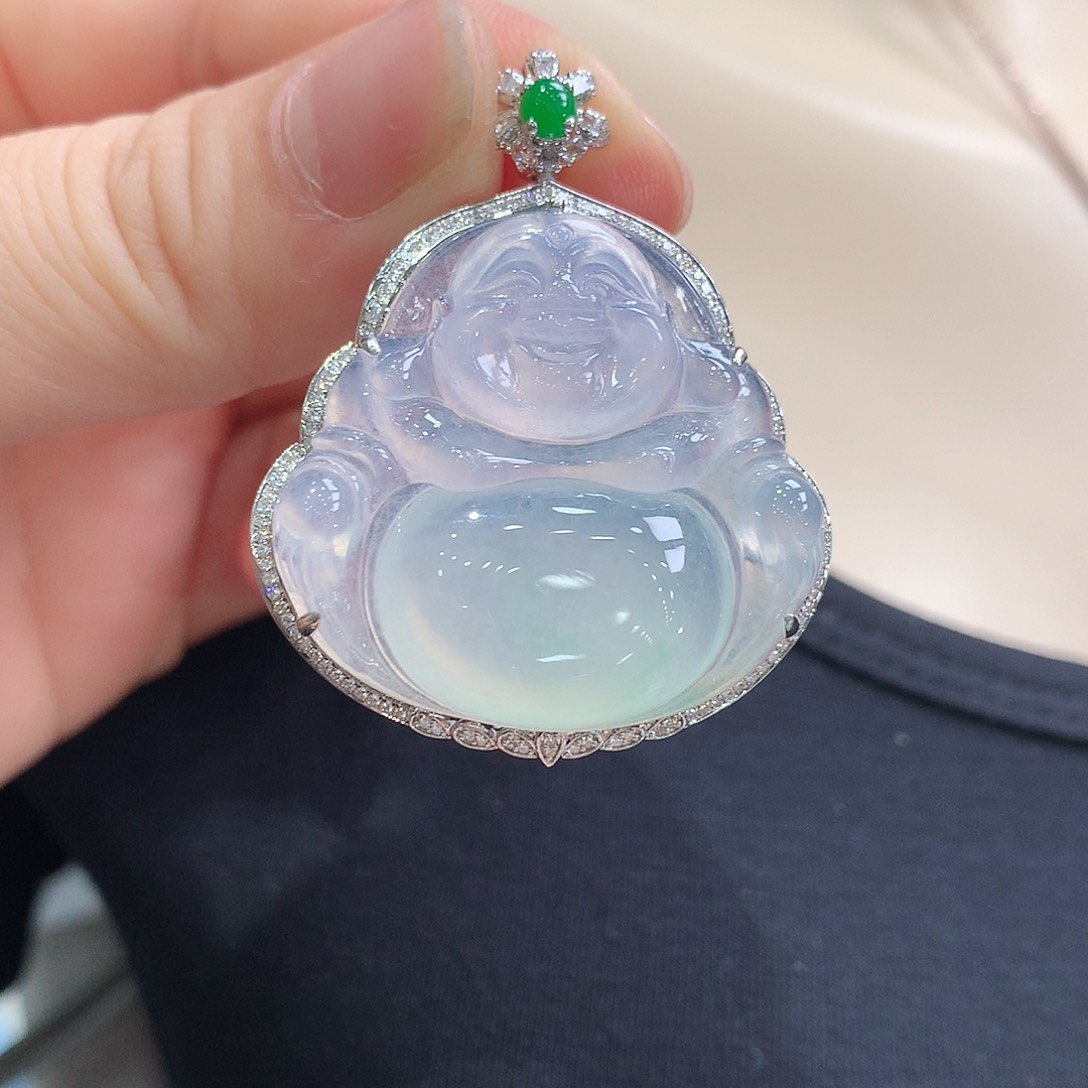 翡翠18K金镶嵌颈饰佛公