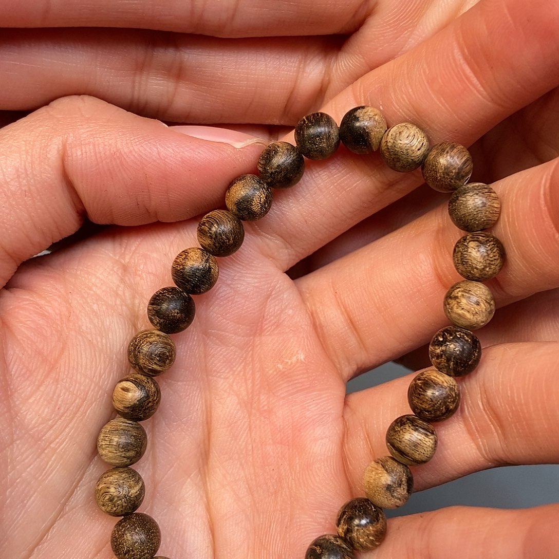 沉香手串天然野达拉干0.7，4克加，07