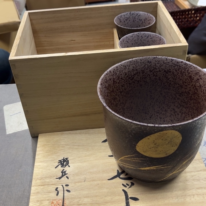 瓷片啊哈哈哈哈瓷瓷瓷瓷