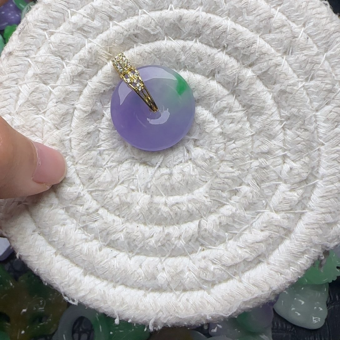 翡翠未镶嵌颈饰翡翠镶嵌的