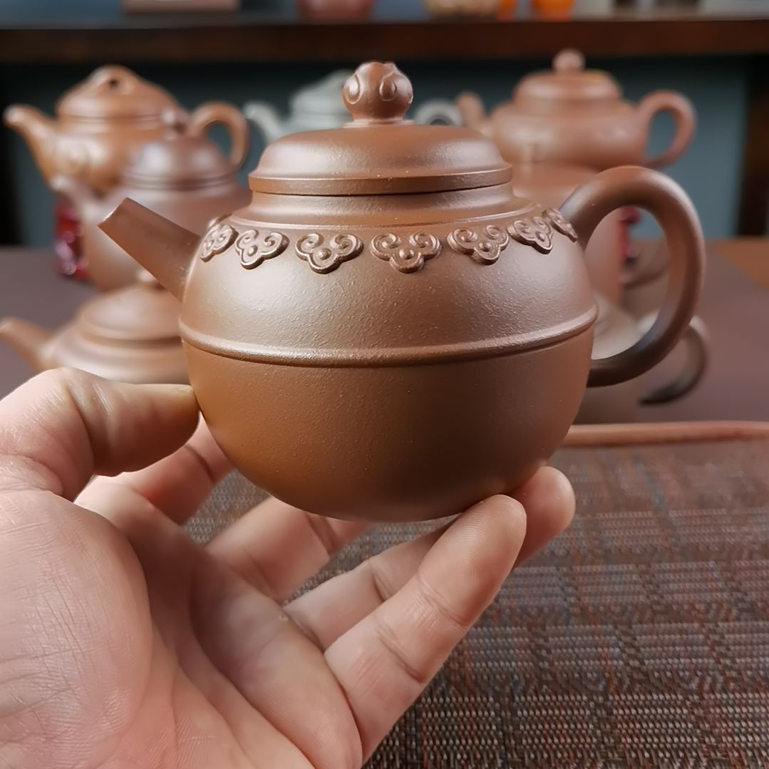 紫砂茶壶底槽清云肩如意宫灯300CC