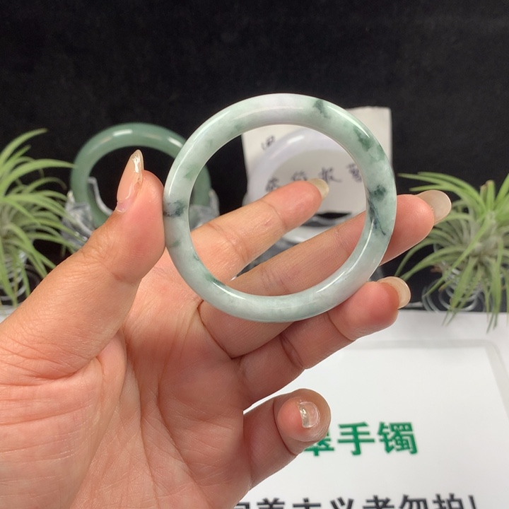 未镶嵌手镯翡翠4号  46圈