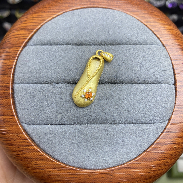 天然芬达石榴石复古吊坠