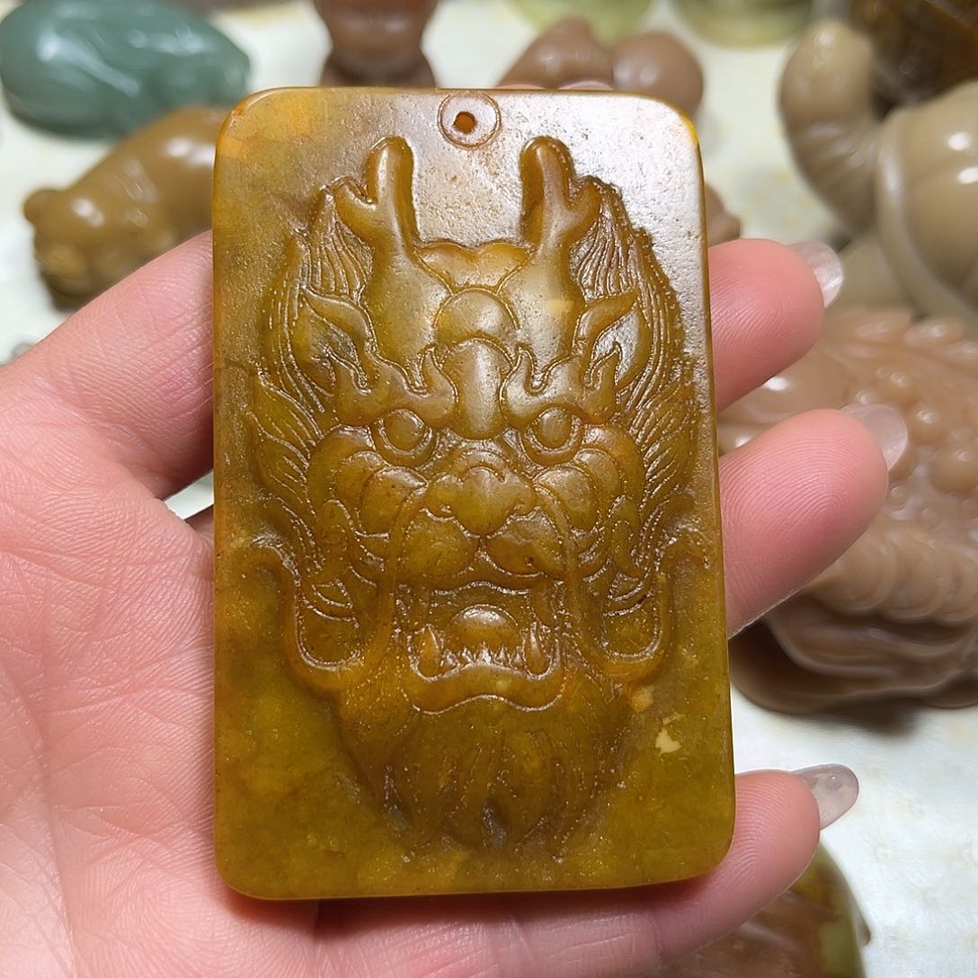 白玉菩提吊坠白玉菩提吊坠