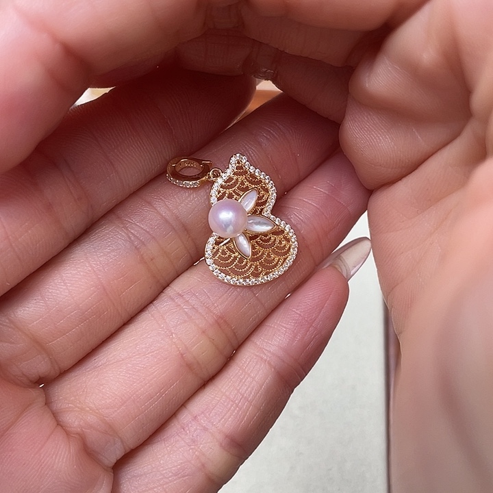 银S925镶嵌海水珍珠吊坠(不含链)