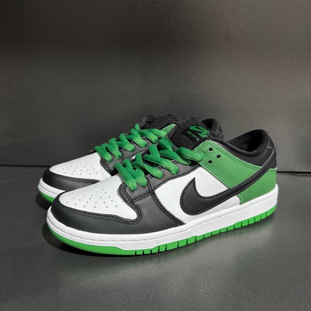 95新 maje 39码/dunk SB 黑绿脚趾 低帮男款板鞋