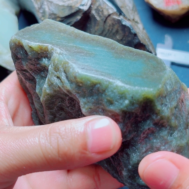 和田玉未镶嵌珠宝奇石