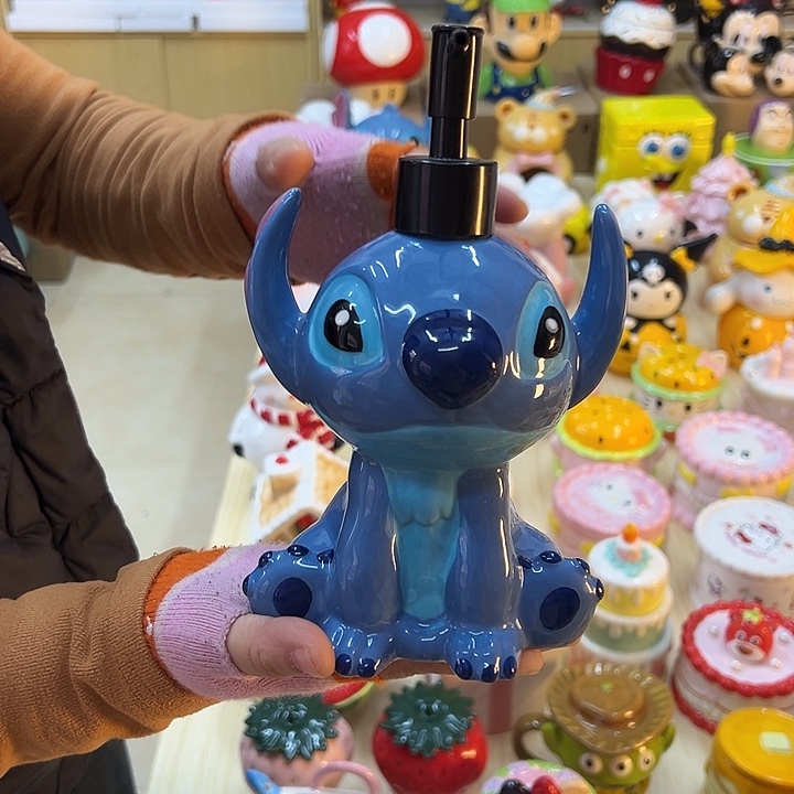 摆件陶瓷等行业的产品出口
