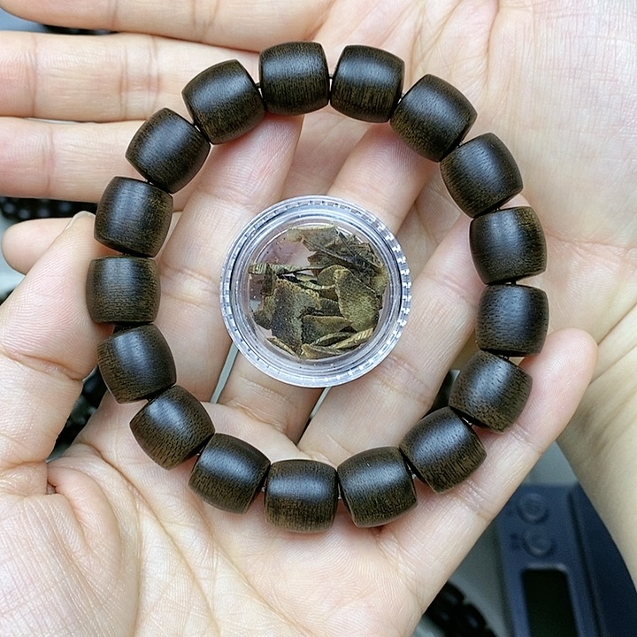 沉香沉香碎屑越南芽庄白奇楠沉水老料