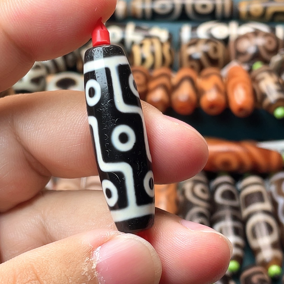 玛瑙/玉髓合金耳饰聚缘九