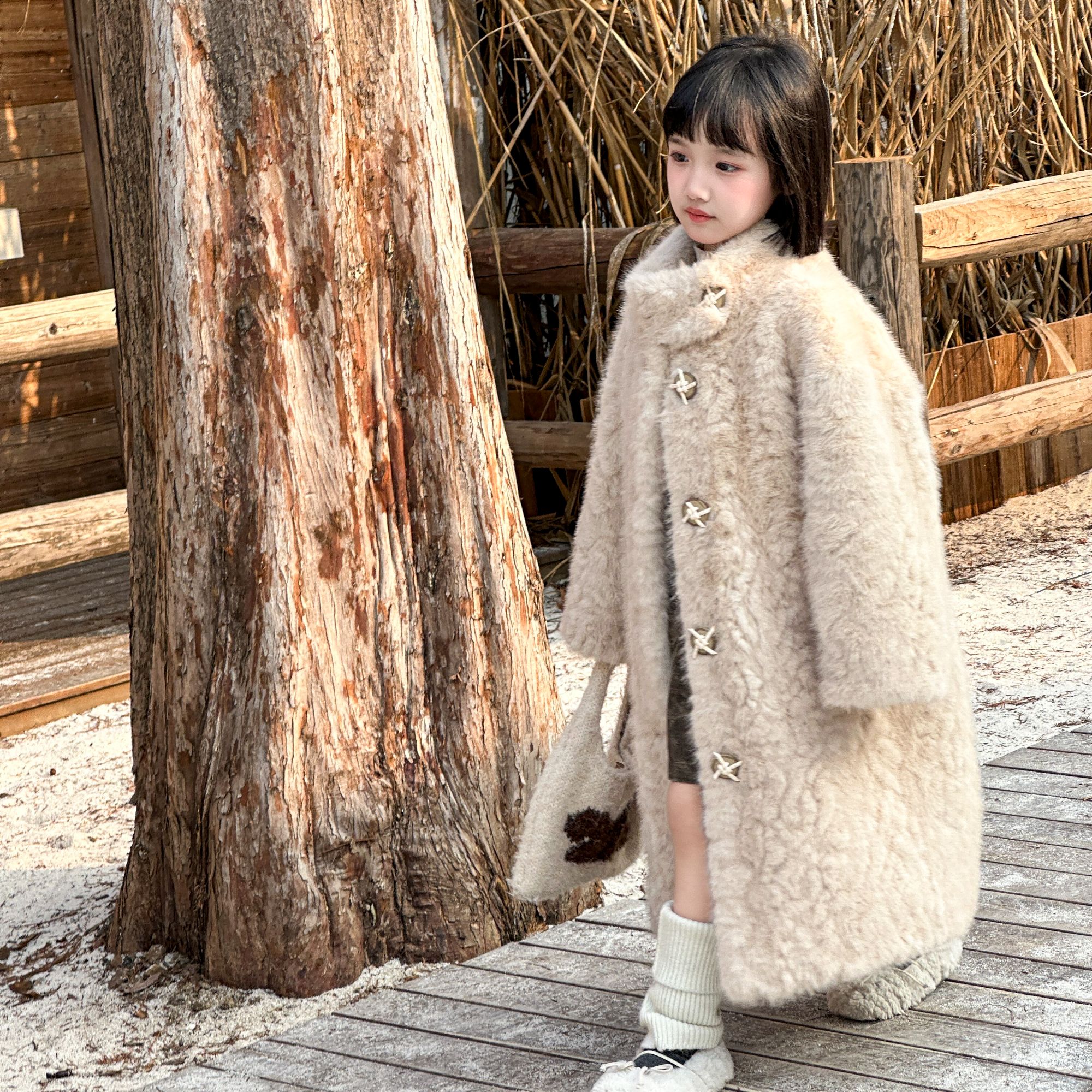 女童毛毛外套新款冬女宝韩版环保仿小湖羊中长款皮毛一体大衣棉袄