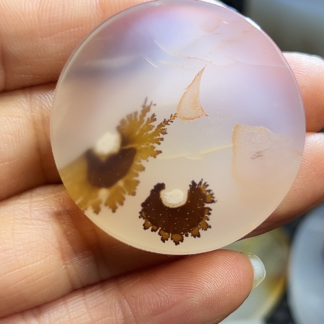 玛瑙/玉髓未镶嵌珠宝半成品