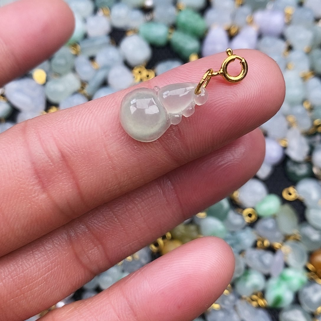 翡翠颈饰银S925镶嵌葫芦