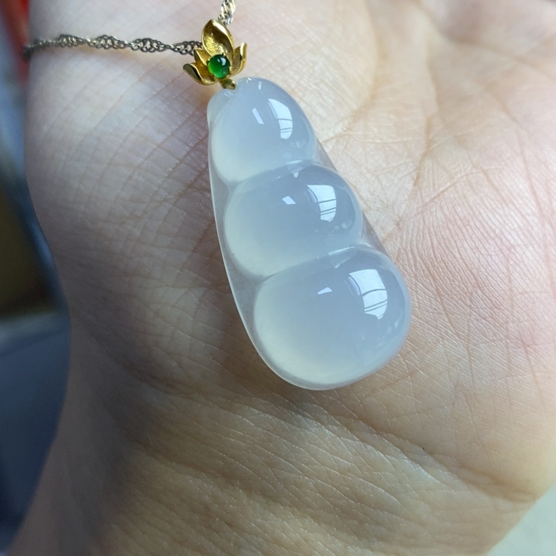 【闪购商品】颈饰18K金镶嵌翡翠18