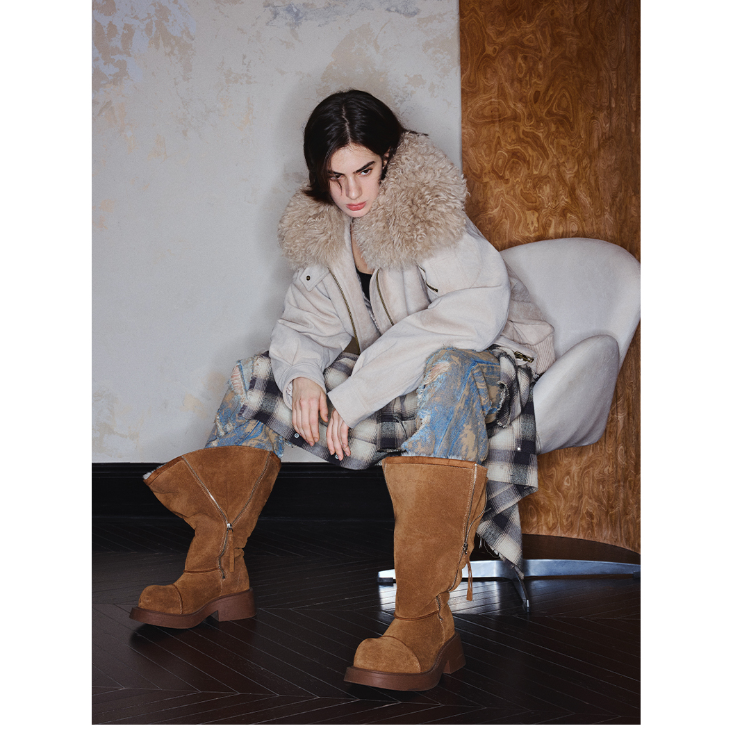 U ROSE[复古暖冬] 皮面90白鹅绒短款复古轻奢夹克鹅绒服2WZQ009