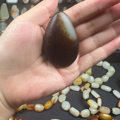 和田玉未镶嵌吊坠(不含链)