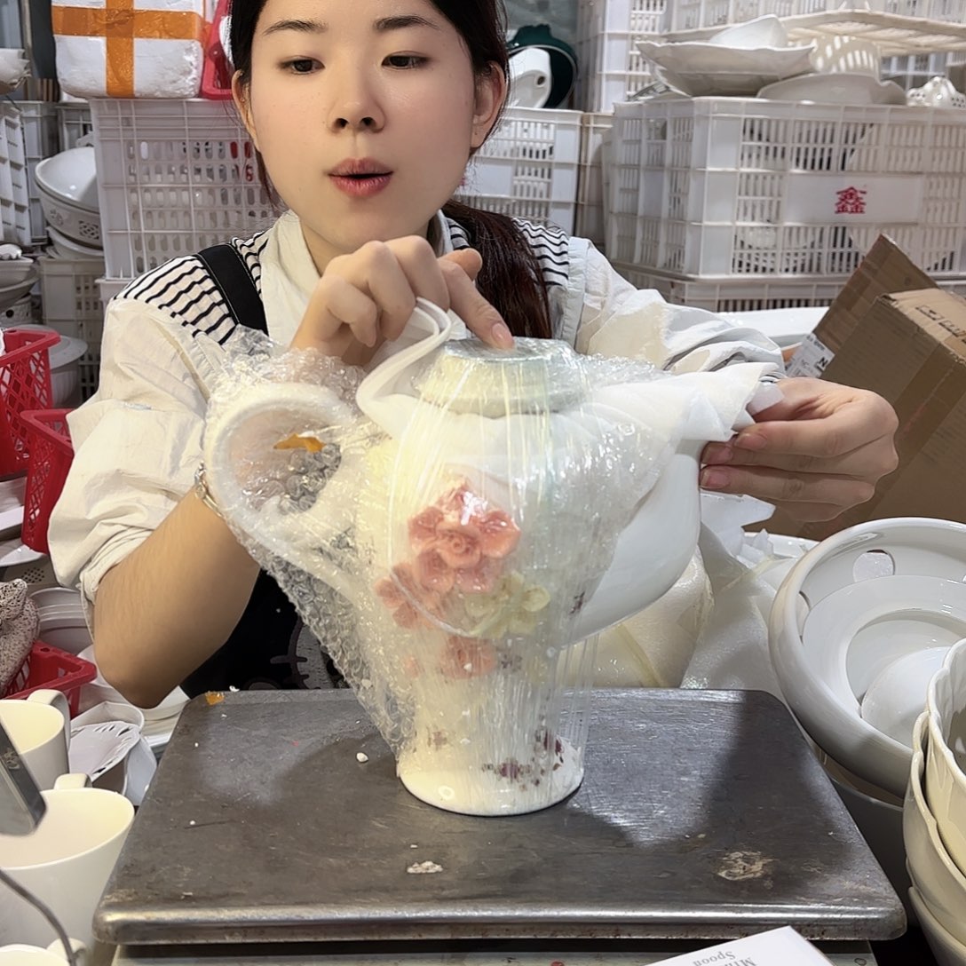 盘微瑕产品………花朵有磕碰不售后